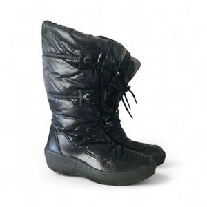 Black Faux fur lined waterproof winter boots NWOT